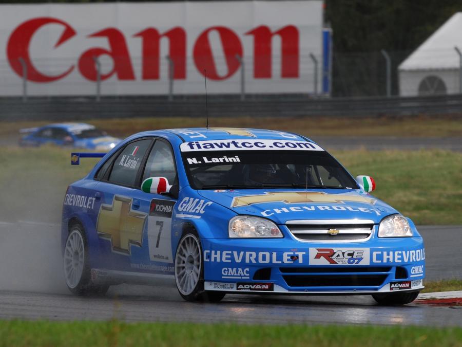  Chevrolet Lacetti WTCC 2007 года  (фото 4 из 18)